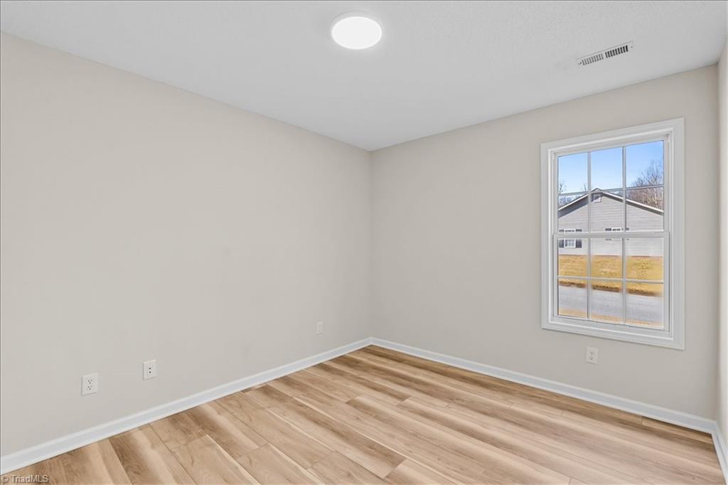 6867 Ironwood Circle