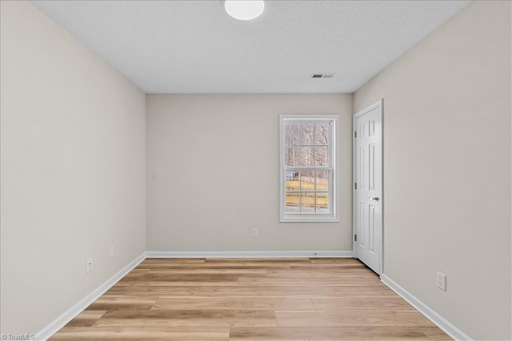 6867 Ironwood Circle