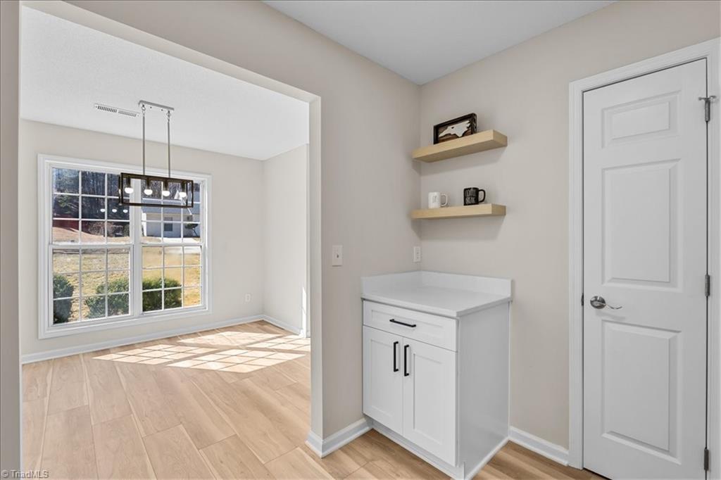 6867 Ironwood Circle
