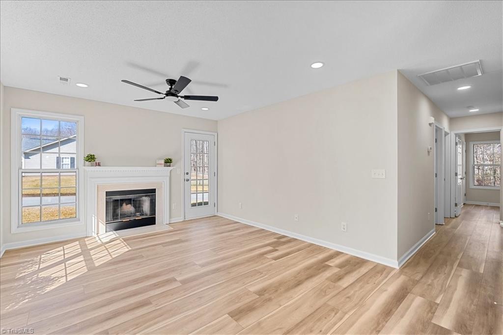 6867 Ironwood Circle