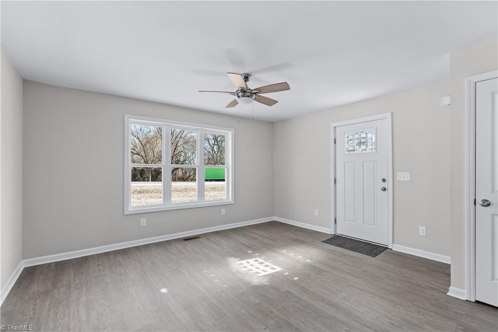 1217 Lakeview Heights Drive