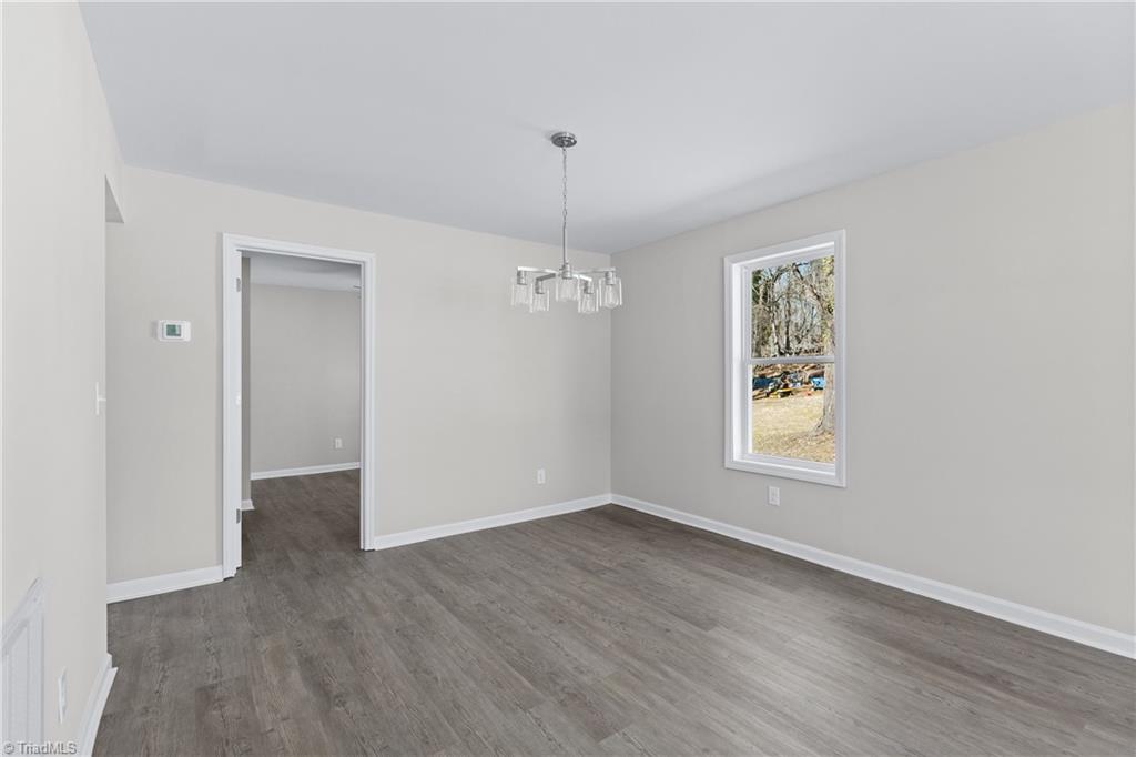 1217 Lakeview Heights Drive