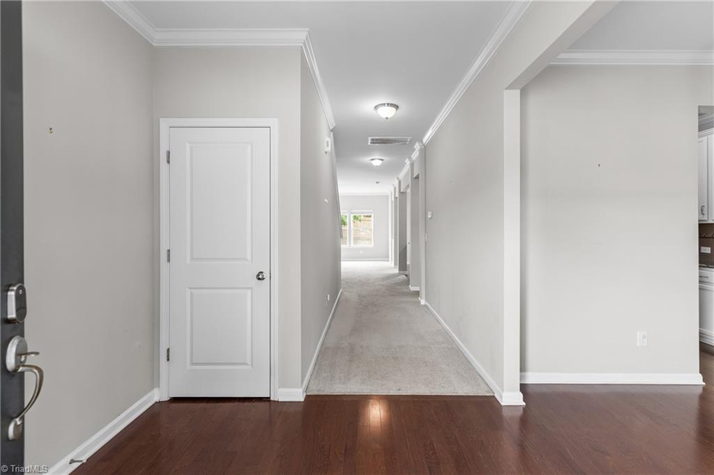 5506 Tier View Trail