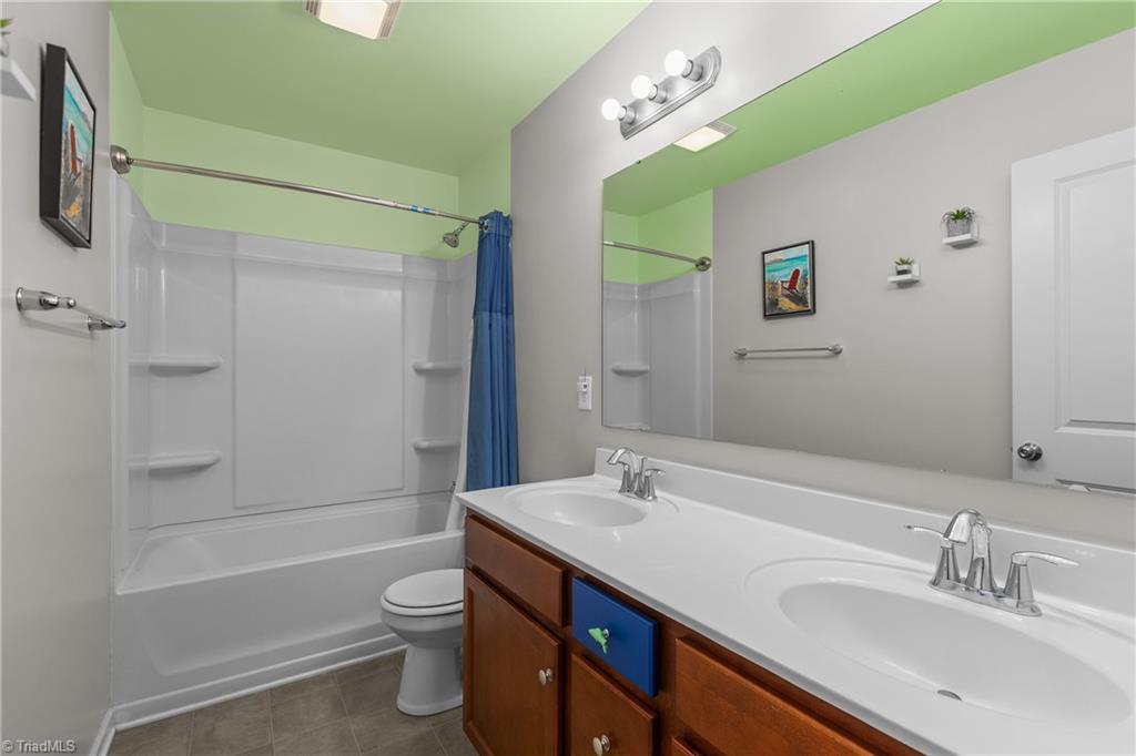 5506 Tier View Trail