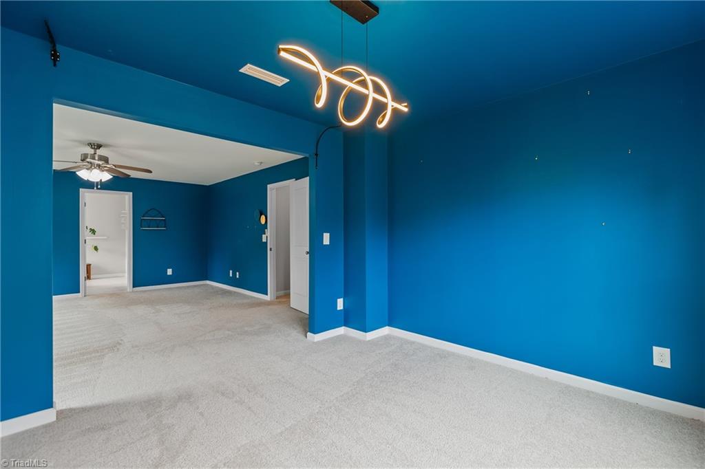 5506 Tier View Trail