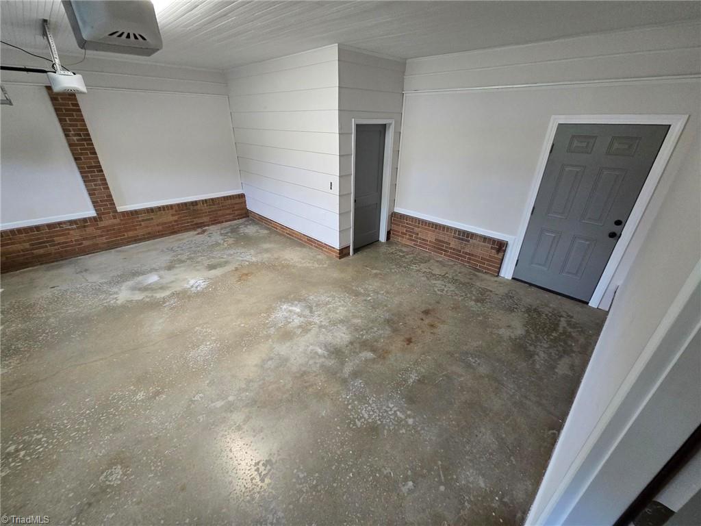 3669 W Greensboro Chapel Hill Road