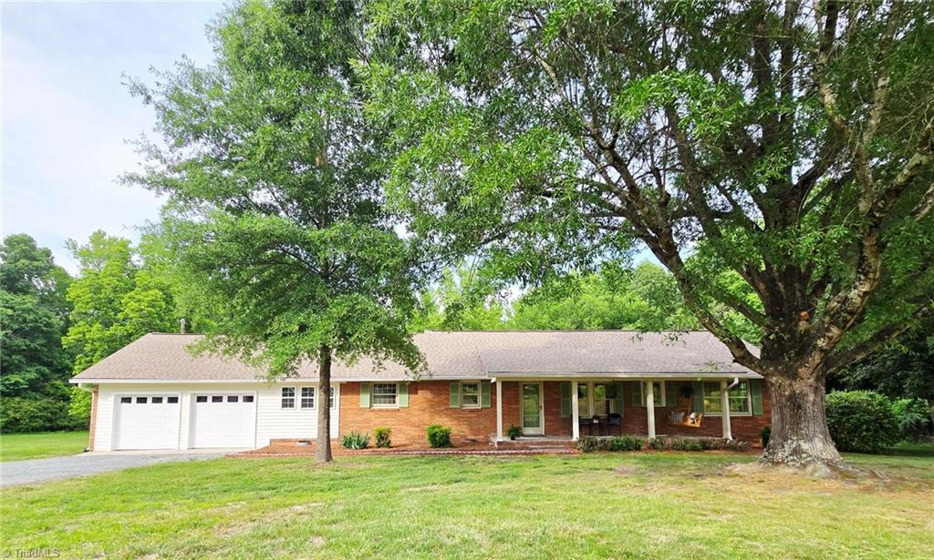3669 W Greensboro Chapel Hill Road