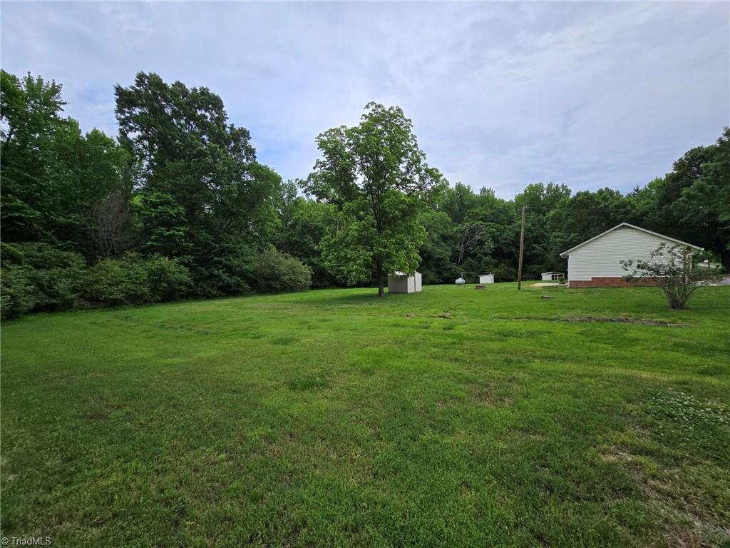 3669 W Greensboro Chapel Hill Road