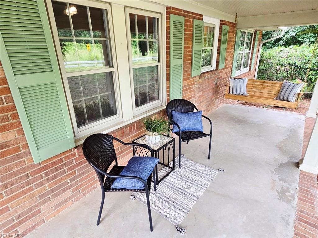 3669 W Greensboro Chapel Hill Road