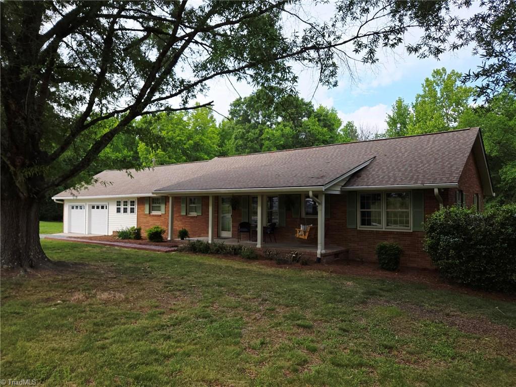 3669 W Greensboro Chapel Hill Road
