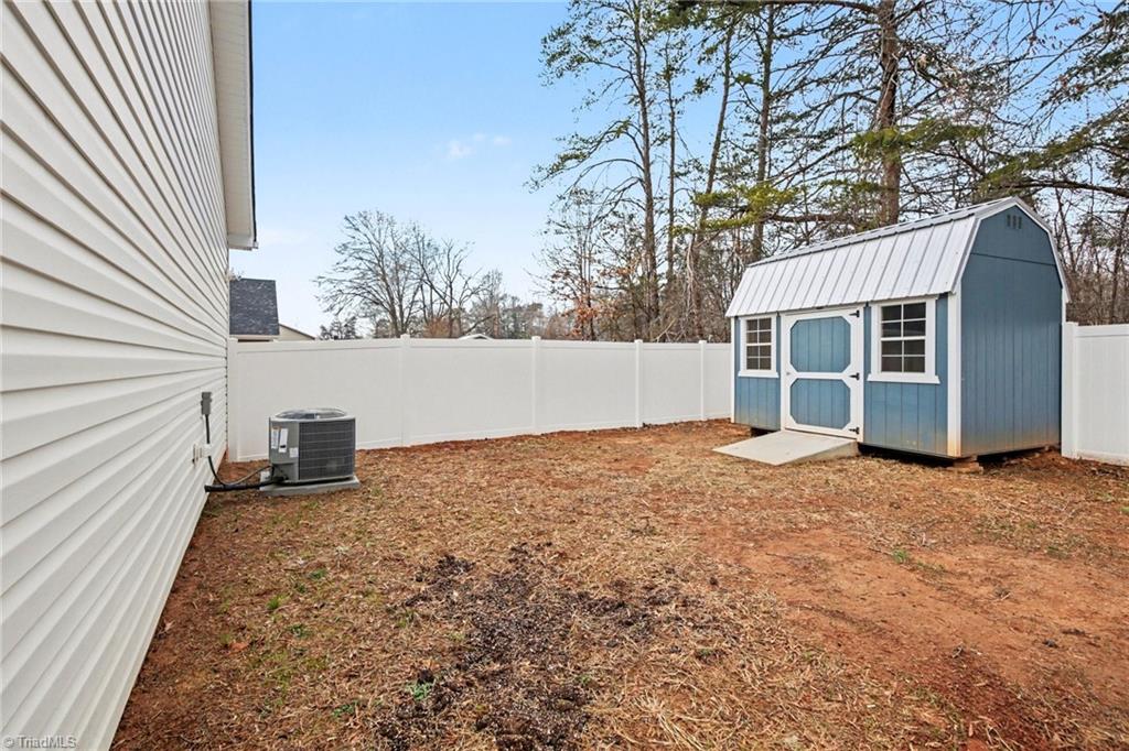 715 Meadowgreen Village Drive