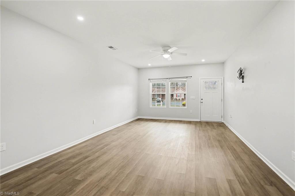 715 Meadowgreen Village Drive