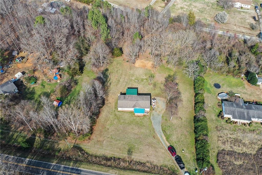 4963 Thom Road