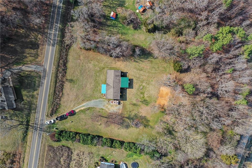 4963 Thom Road