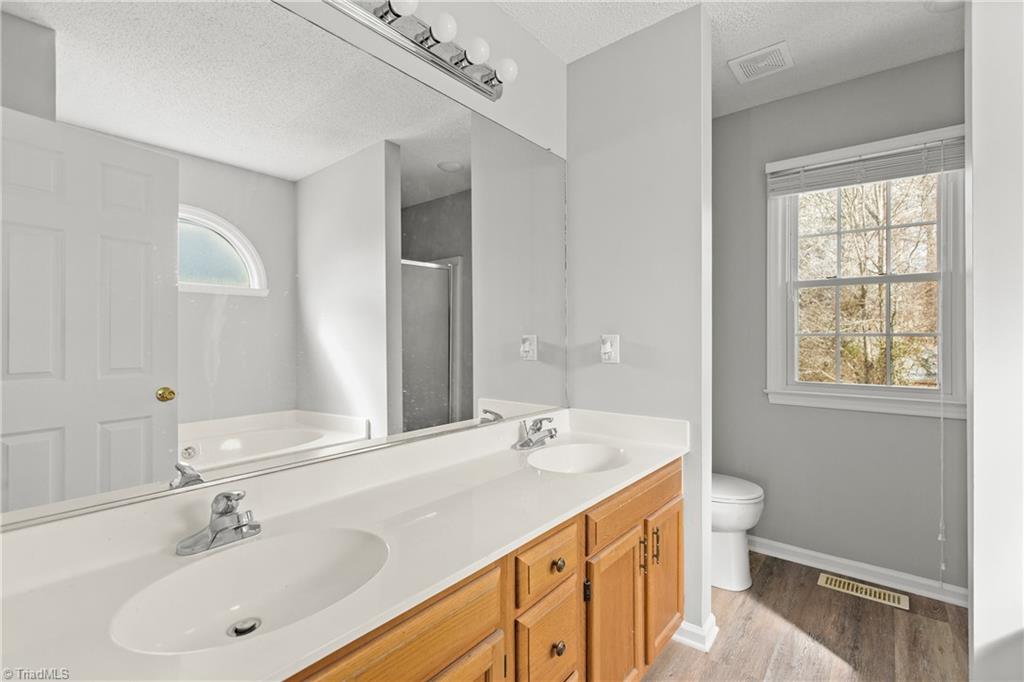 5216 Buckley Forest Trail