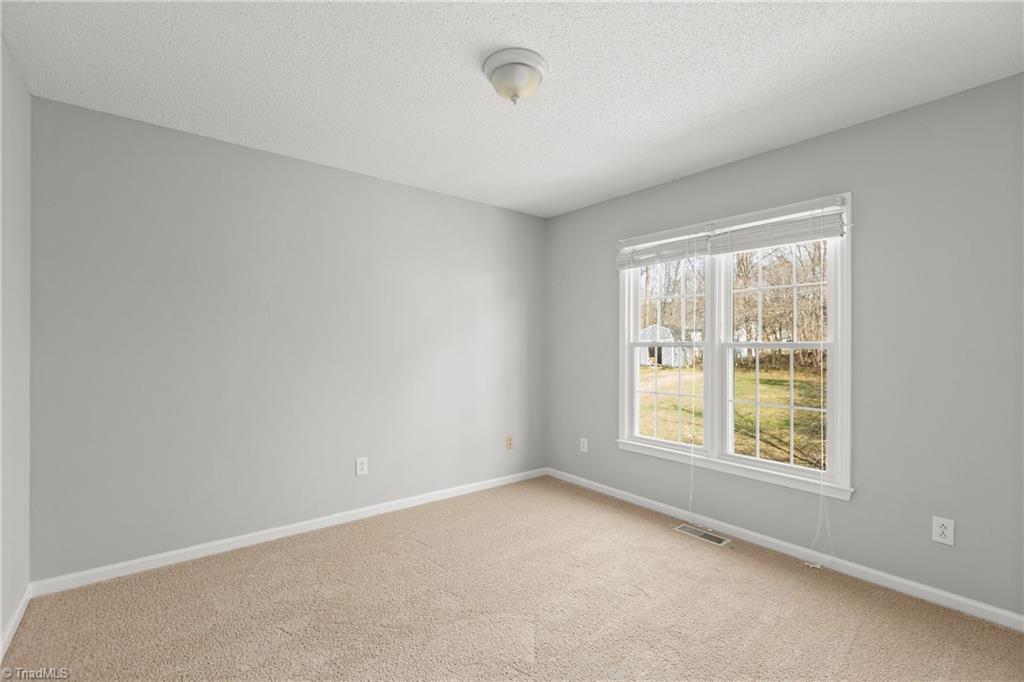 5216 Buckley Forest Trail