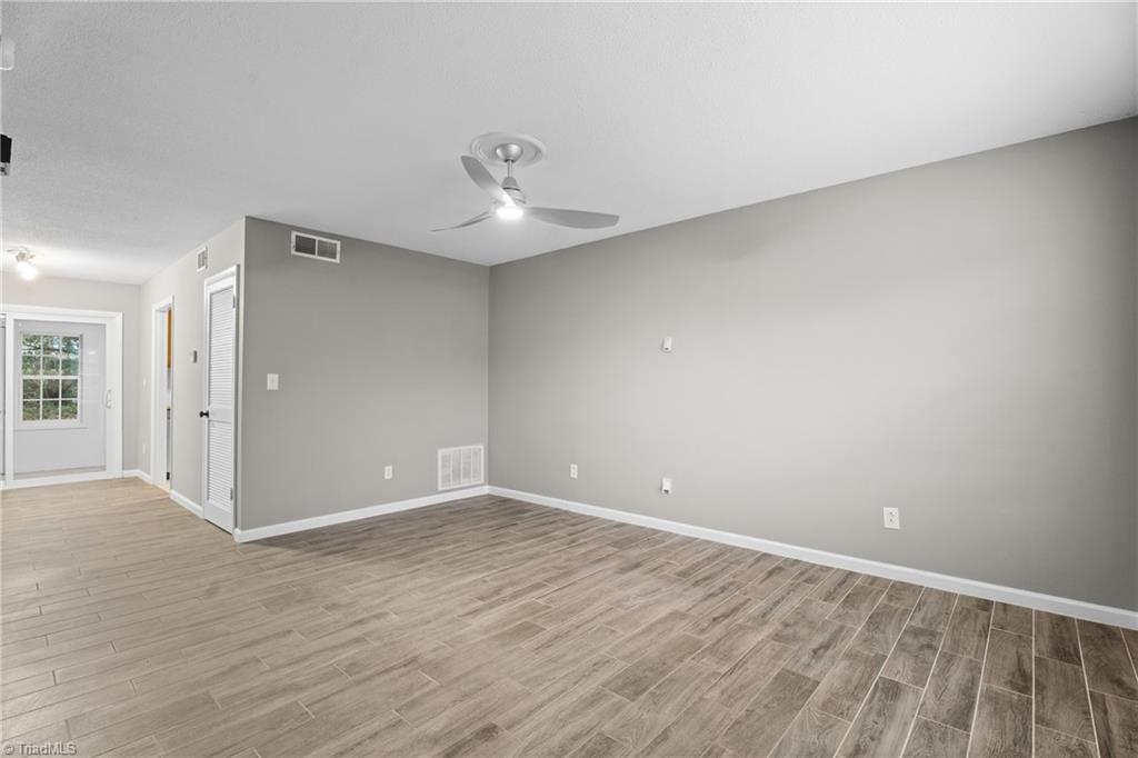 311 Salisbury Street # 18