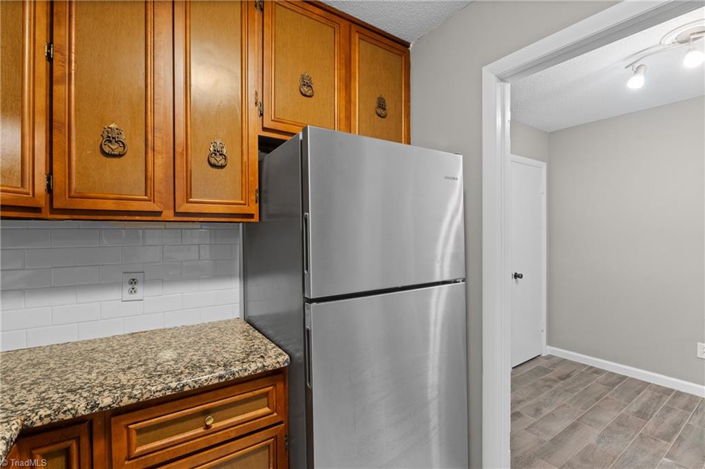 311 Salisbury Street # 18