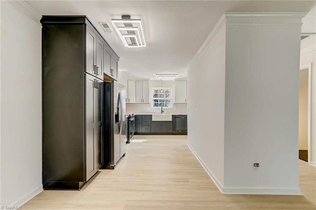 1813 North Winds Drive, Winston-Salem