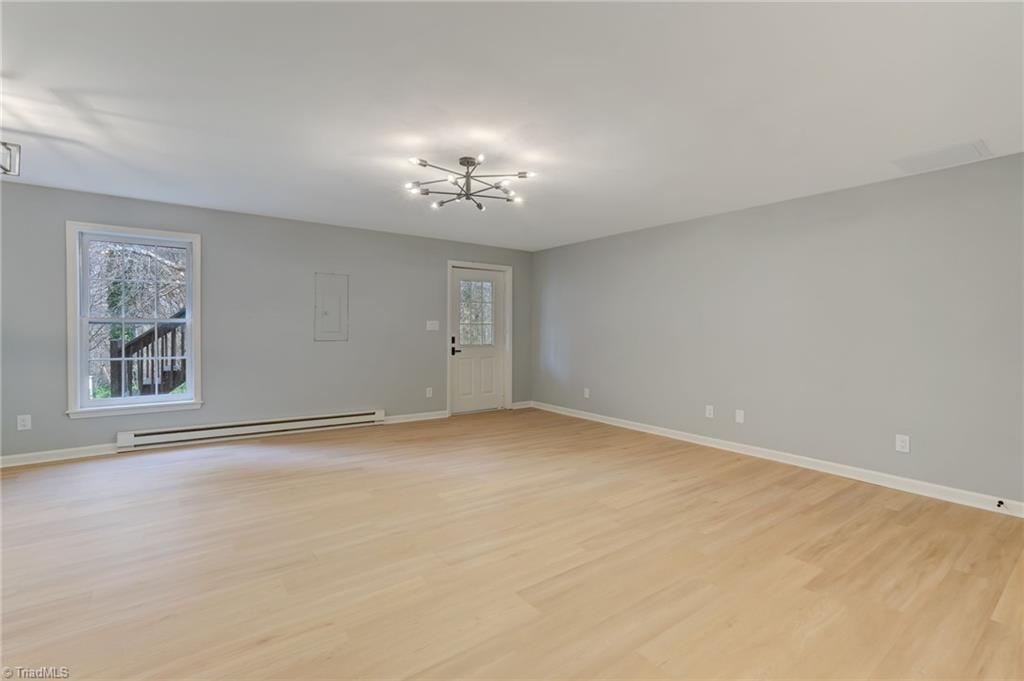 1813 North Winds Drive, Winston-Salem