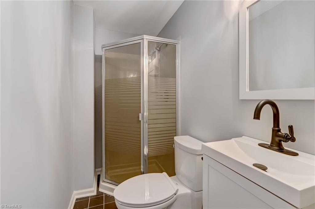 1813 North Winds Drive, Winston-Salem