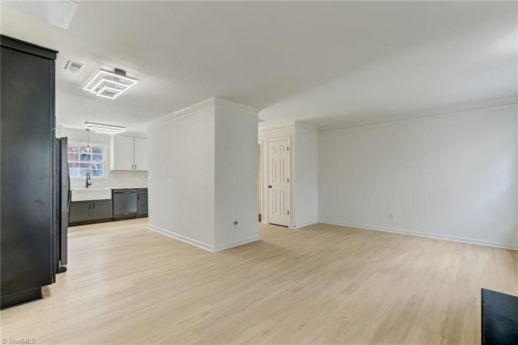 1813 North Winds Drive, Winston-Salem