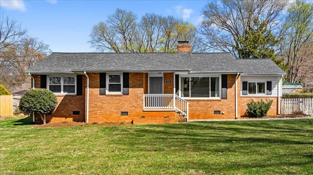 806 King George Drive