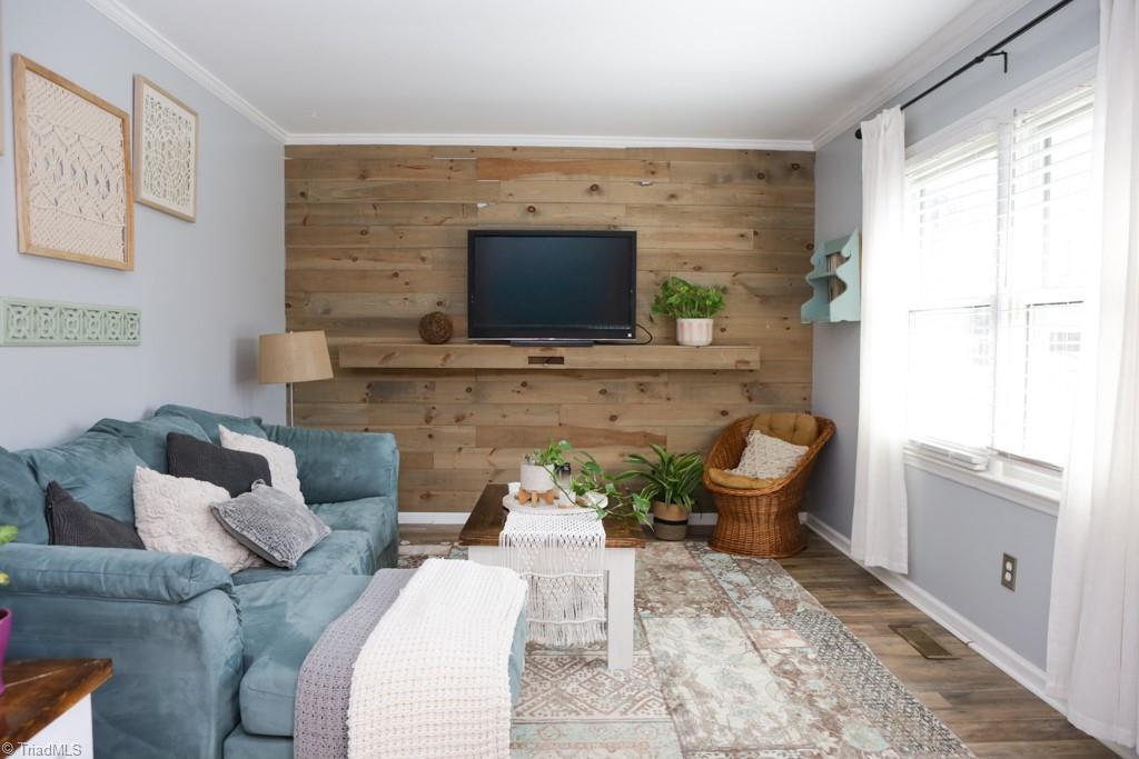 5003 Hiddenbrook Court, McLeansville