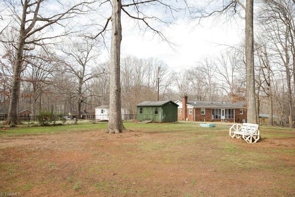 5003 Hiddenbrook Court, McLeansville
