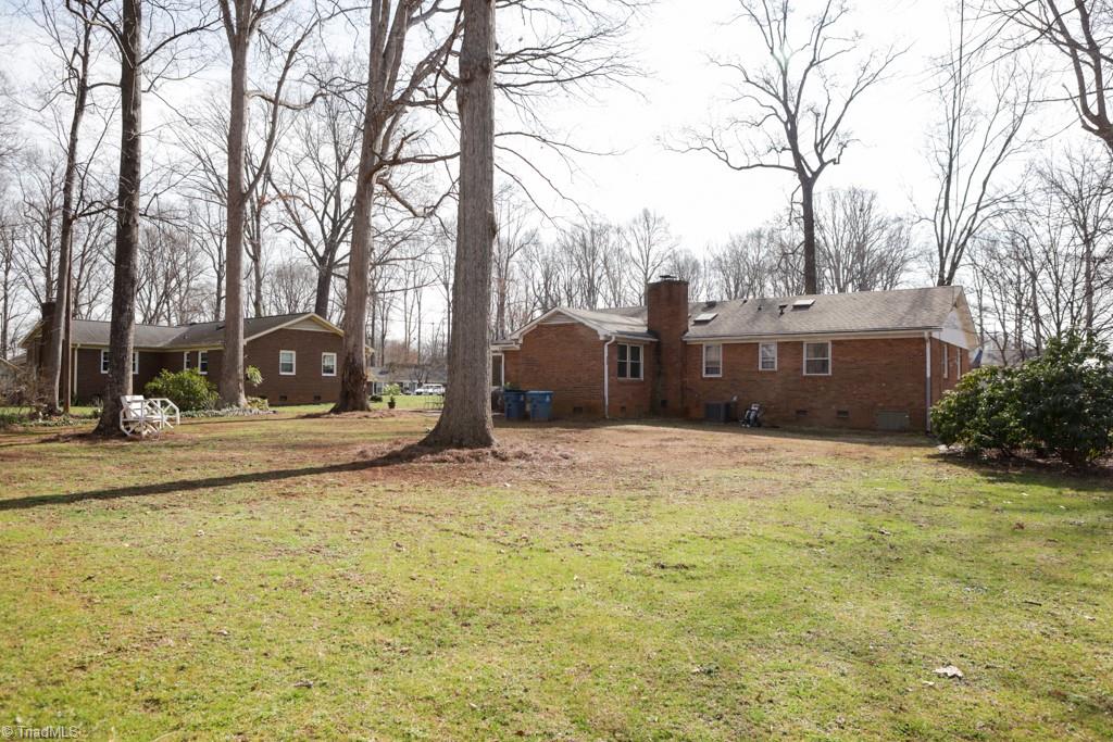 5003 Hiddenbrook Court, McLeansville
