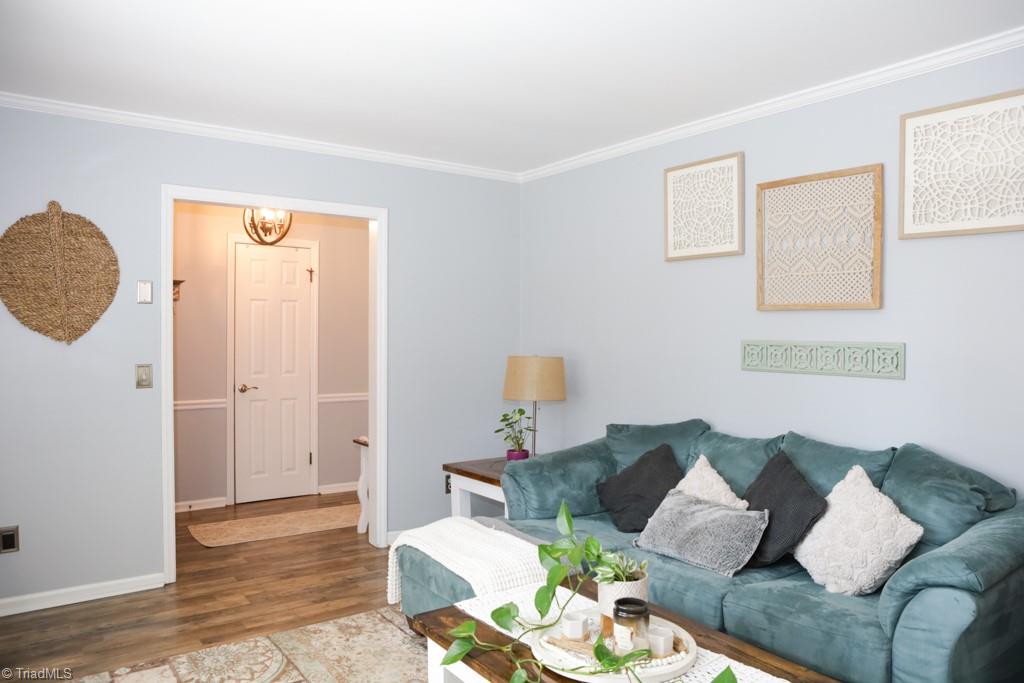 5003 Hiddenbrook Court, McLeansville