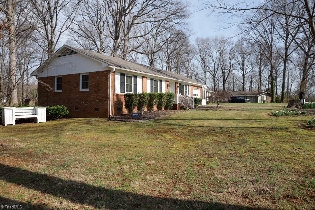 5003 Hiddenbrook Court, McLeansville