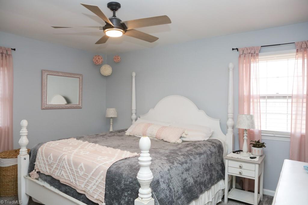 5003 Hiddenbrook Court, McLeansville