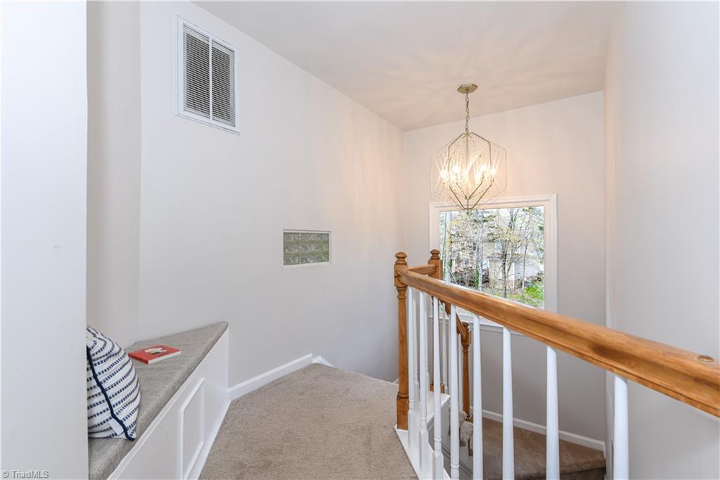 5 Archer Glen Court