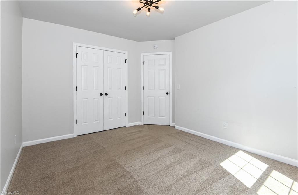 5 Archer Glen Court