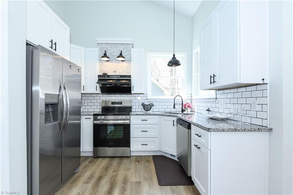 5 Archer Glen Court