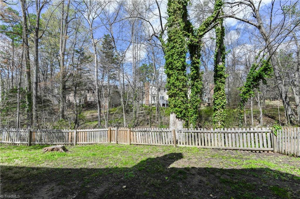 5 Archer Glen Court
