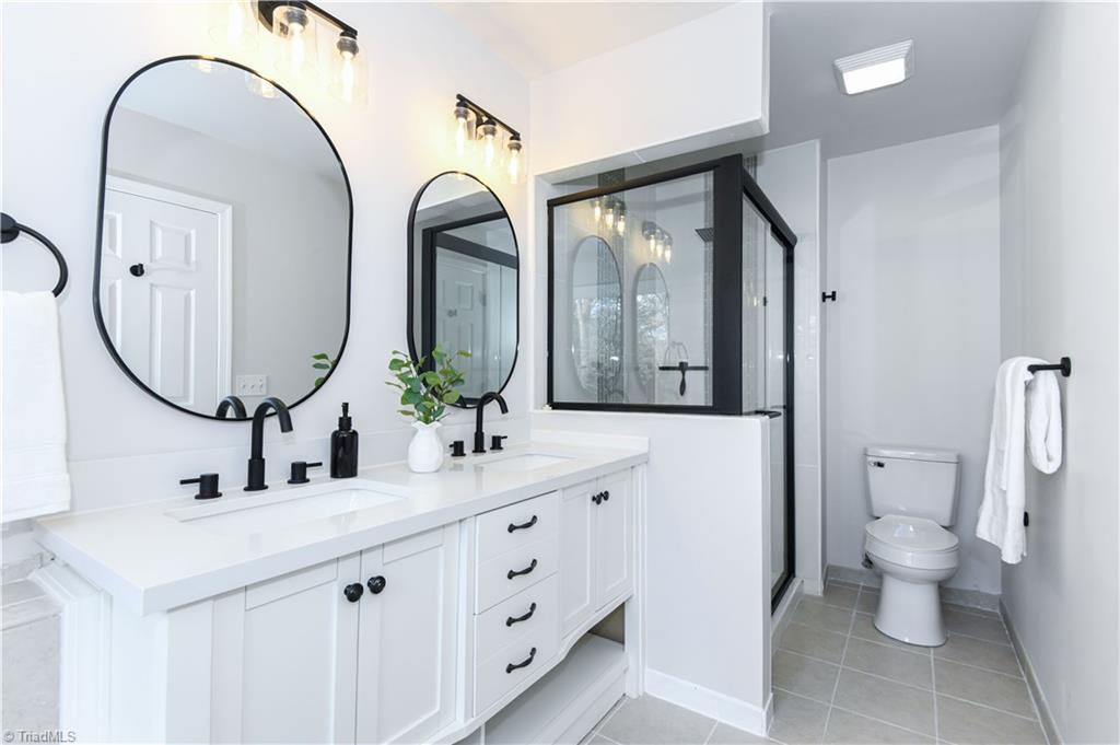 5 Archer Glen Court