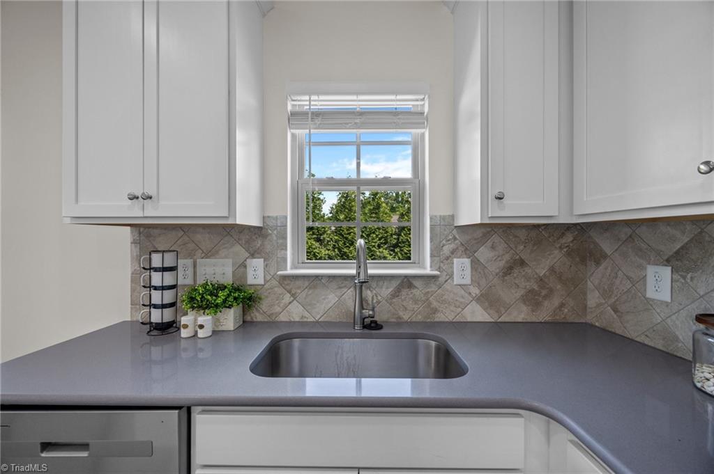 5614 Edgartown Street