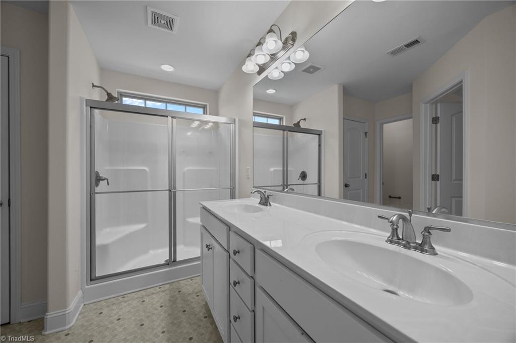 5614 Edgartown Street