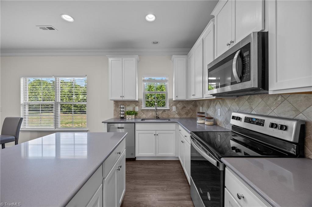 5614 Edgartown Street