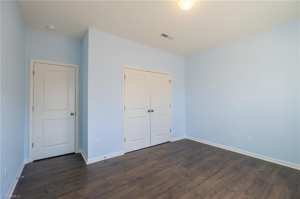 5556 Baverhof Drive
