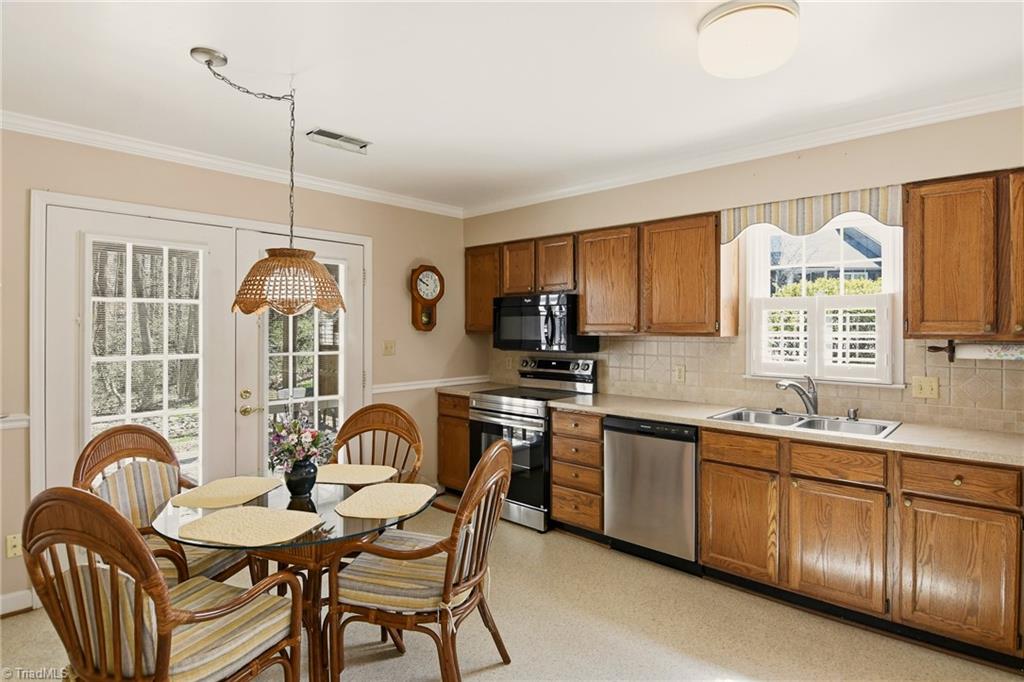 29 Brownstone Lane