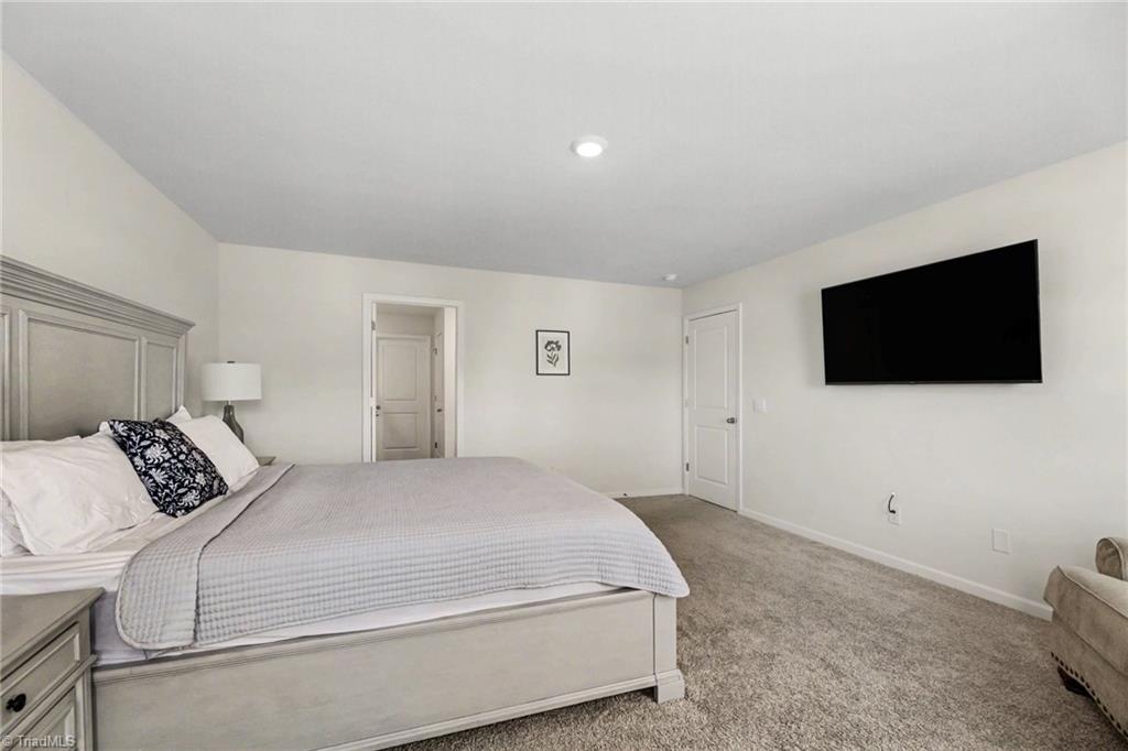 5223 Ironwood Drive, Winston-Salem