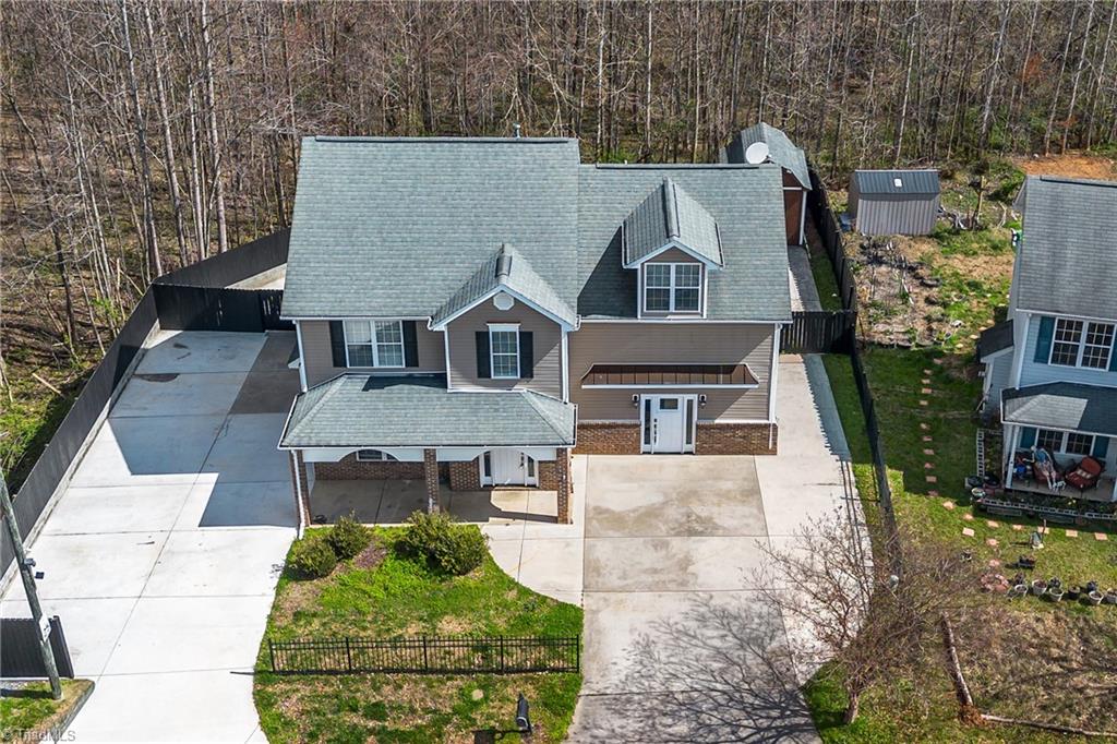 5663 Fairway Forest Drive, Winston-Salem