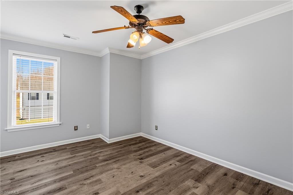 5663 Fairway Forest Drive, Winston-Salem