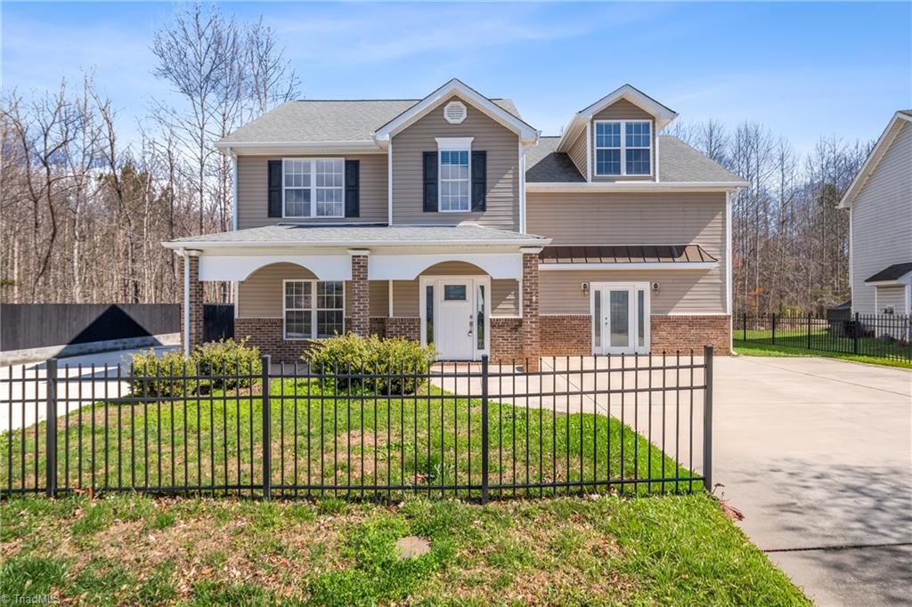 5663 Fairway Forest Drive, Winston-Salem