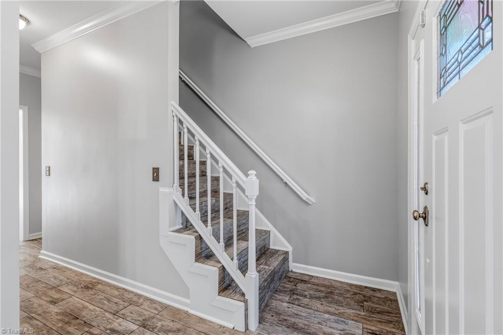 5663 Fairway Forest Drive, Winston-Salem