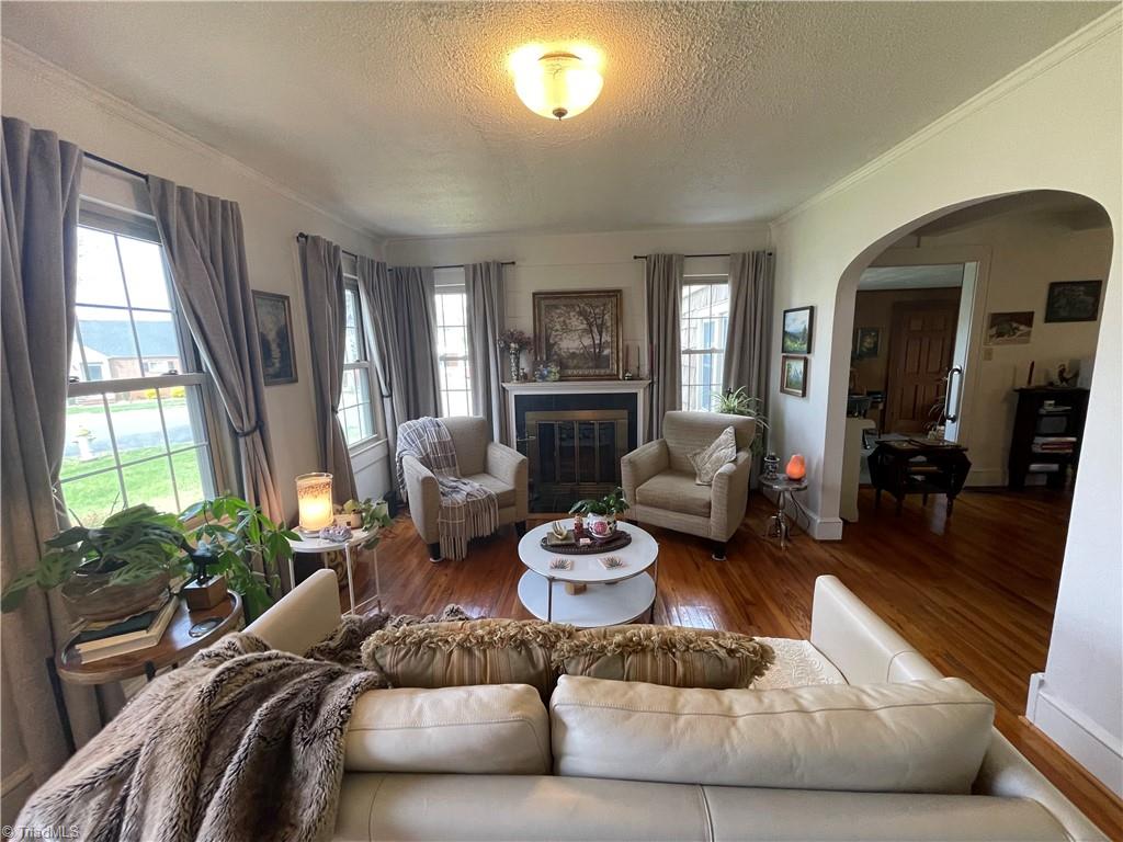 401 Westover Drive