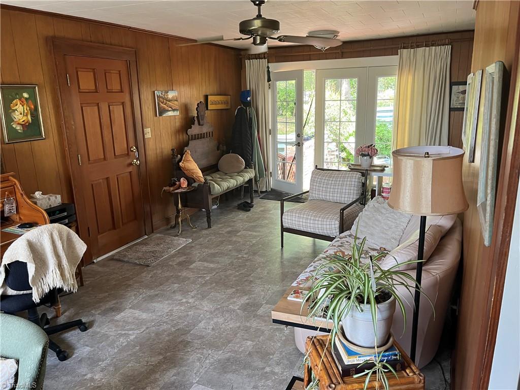401 Westover Drive